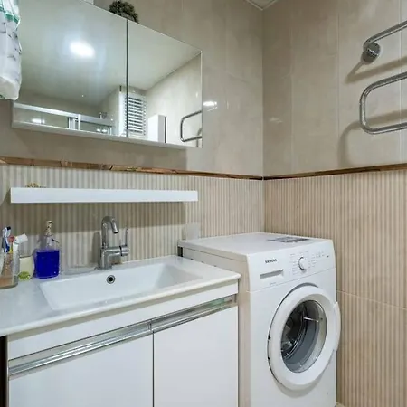 Daire Lovely 1 Bedroom With Facilities *